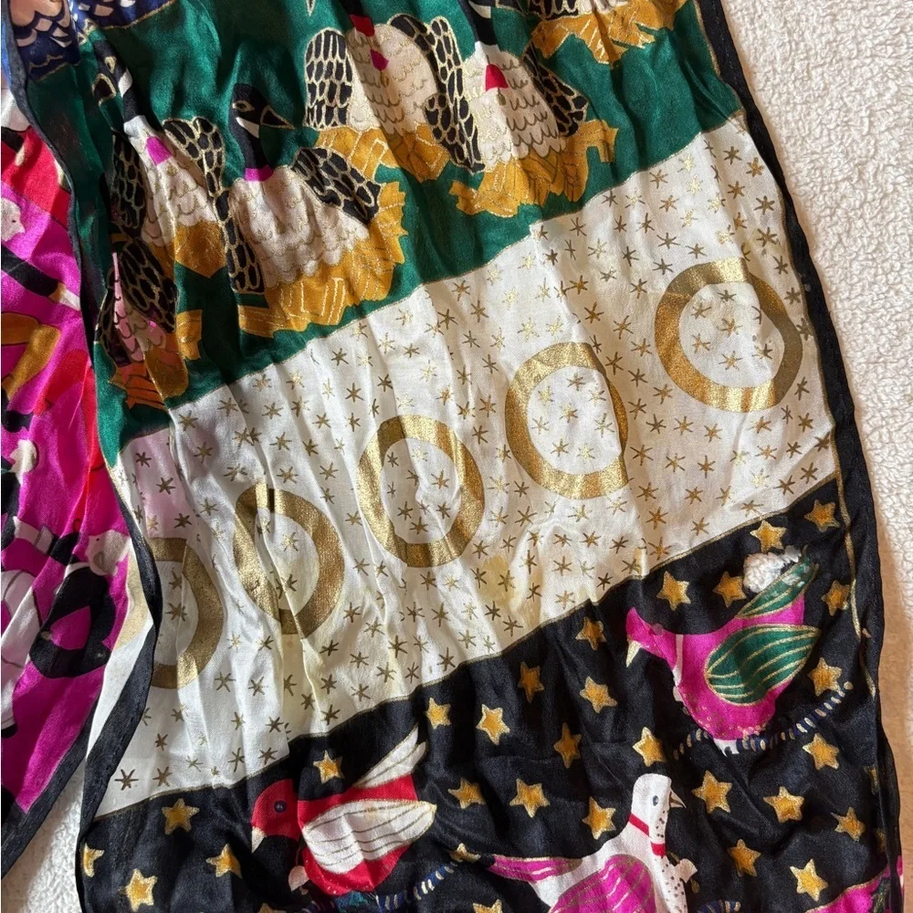Twelves Days of Christmas Scarf, Colorful. Partridge Pear Tree, Golden Rings